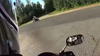 Motorbiciklizés: A veszélyes élvezet