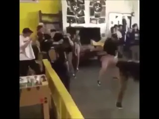 Ez aztán a tánc