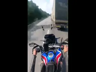 Fele láb oda